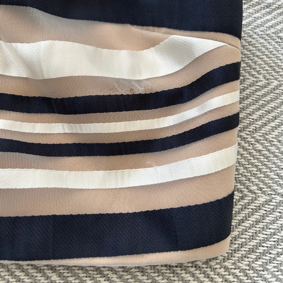 Finders Keepers⎪Hurricane Top - Picture 5 of 8